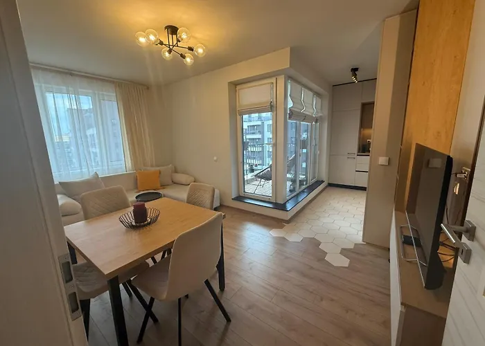 Koko's Cozy - Free Garage Netflix And Balcony *