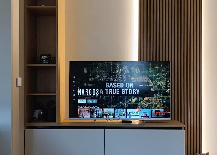 Апартамент Koko's Cozy - Free Garage Netflix And Balcony София