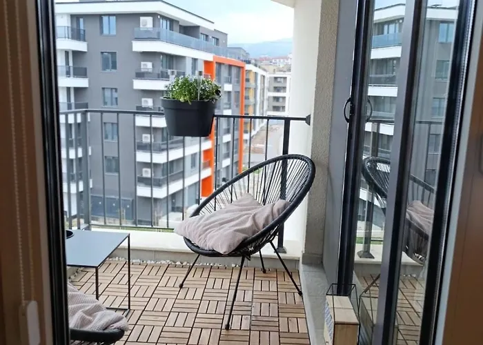 Koko's Cozy - Free Garage Netflix And Balcony Апартамент